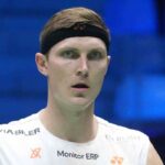 Problemele de spate fac ca fostul numar 1 mondial si campion olimpic de doua orii Axelsen sa se retraga
