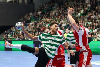 Sporting pierde avantajul de cinci goluri in timp ce Aalborg obtine o remiza greu castigata in sferturile de finala ale CL