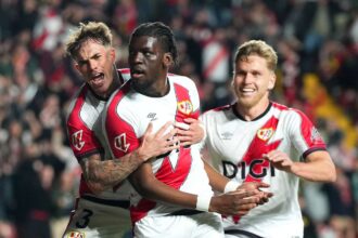 Super sub Nteka Marcheaza Golul Decis Pe Final Pe Cand Rayo Vallecano Invinge Elche Amenintata Cu Retrogradare