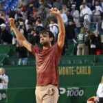 Valentin Vacherot fericit sa invinga Lorenzo Musetti in Monte Carlo