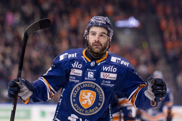 Vaxjo atinge semifinalele playoff ului SHL prin victoria asupra Brynas Rogle supravietuieste cu o noua victorie asupra Farjestad