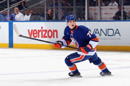 Victor Eklund Obtine Prima Punctaj din Cariera cu Assist la Golul 300 al lui Bo Horvat