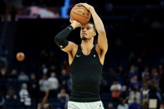 Victor Wembanyama va sta deoparte la meciul de joi seara pentru San Antonio Spurs din cauza gestionarii accidentarilor