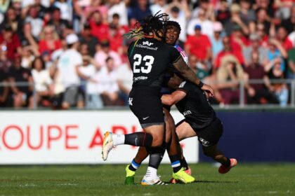 fostul all black maa nonu suspendat pentru trei saptamani din cauza tackelului periculos