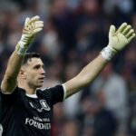 Acest raider Aston Villa a jucat in finala Ligii Europa cu un deget fracturat