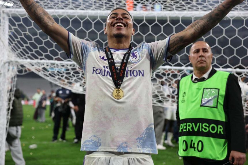 Aston Villa Star Morgan Rogers Castiga Jucatorul De Top Al Turneului Europa League