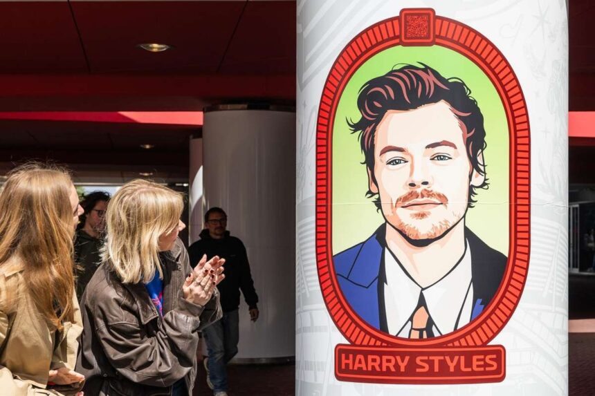 Concerturile Harry Styles causeaza Ajax sa relocateze pentru play offs