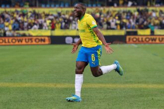 Golul ului stupend Aubrey Modiba ii ofer avantajul Mamelodi Sundowns