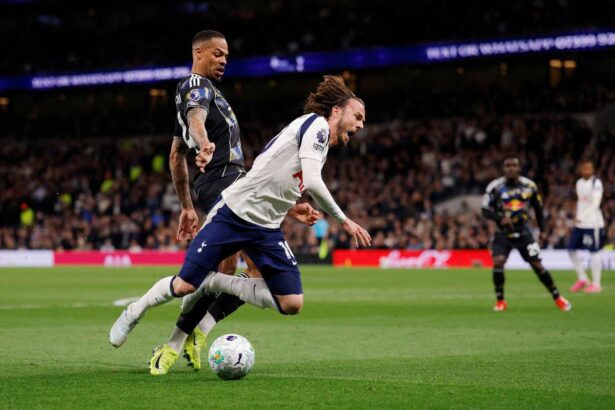 James Maddison Spune Ca Arbitrii Sunt Terifiati De A Face Decizii Dupa Refuzul De Penaltiu Al Spurs