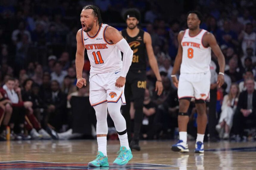 Knicks triumfa impotriva Cavaliers 115 104 in prelungiri pentru a revendica victoria din jocul 1