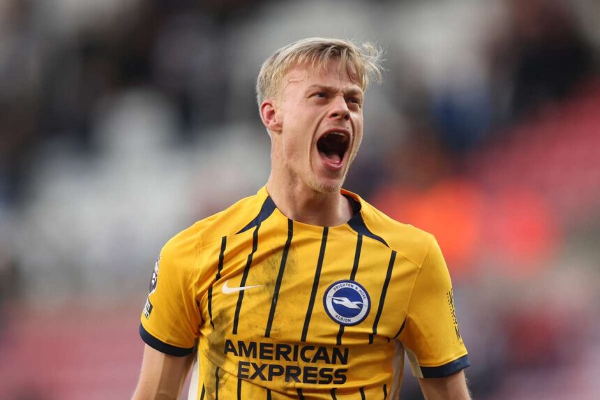 Liverpool intreaba despre fundasul cautat de Brighton Van Hecke