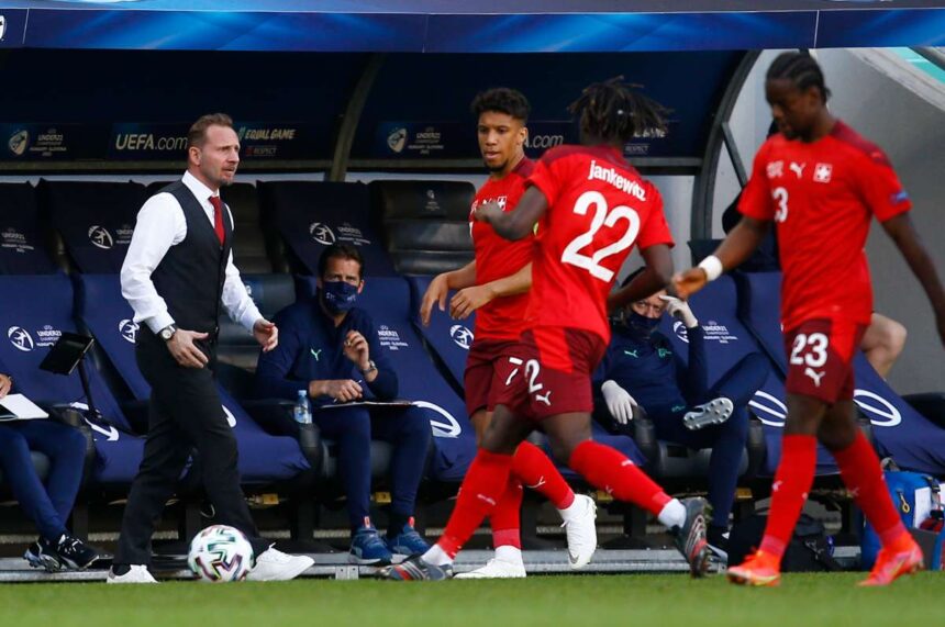 Lustrinelli parte de campioni elvetieni thun pentru a mana union berlin