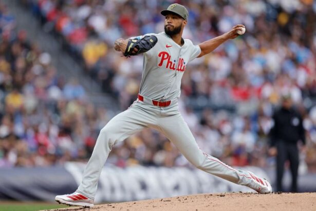 Sanchez isi dezvolta cariera cu 13 strikeouts intr un meci complet fara goluri