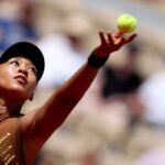 Stralucitor Naomi Osaka Triunfa in Trei Seturi Emocionante Impotriva Iva Jovic