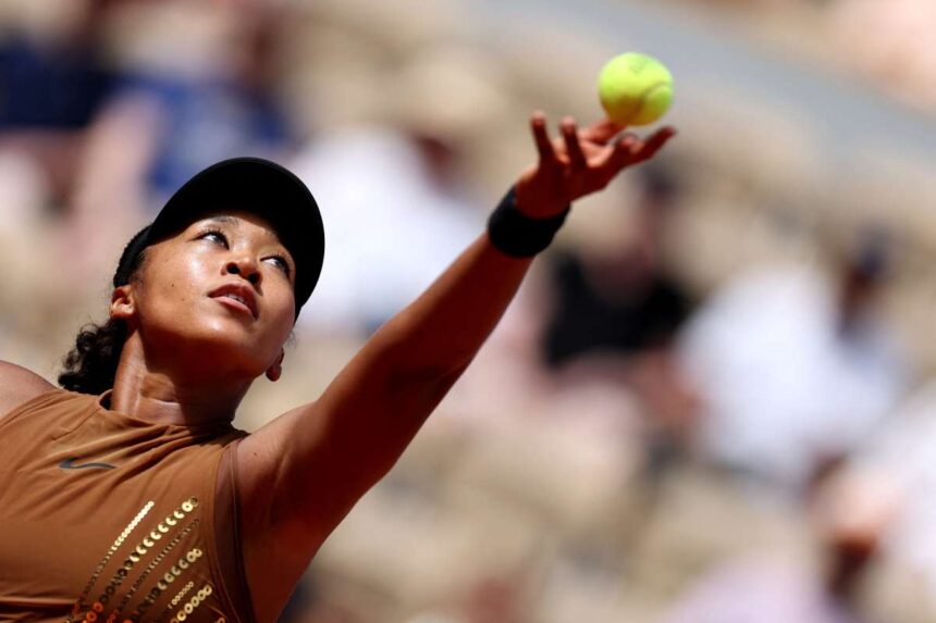 Stralucitor Naomi Osaka Triunfa in Trei Seturi Emocionante Impotriva Iva Jovic