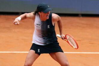 Swiatek domina Pegula si avanseaza la semifinalele Openului Italian