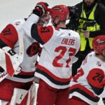 Uraganele opresc canadienii pe drumul catru finalele cupei stanley