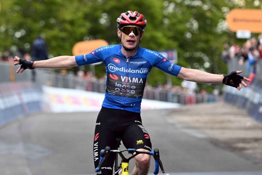 Vingegaard asigura a doua victorie in etapa la Giro dItalia in timp ce Eulalio pastreaza jersey ul roz