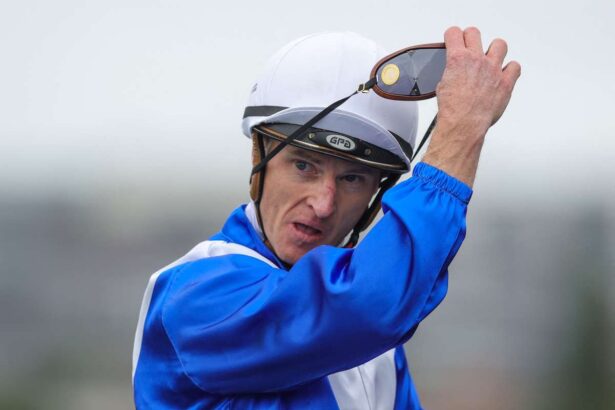 Zac Purton devine primul barbat care obtine 2000 de victorii in cursa din Hong Kong