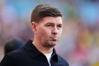 aceasta legenda liverpool a exprimat ca se simte dezamagit din cauza demisiei lui arne slot