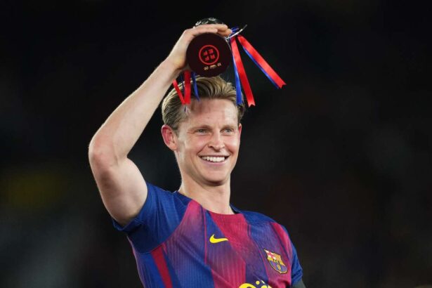fara indoiala cel mai bun frenkie de jong sarbatoreste titlul special cu barcelona