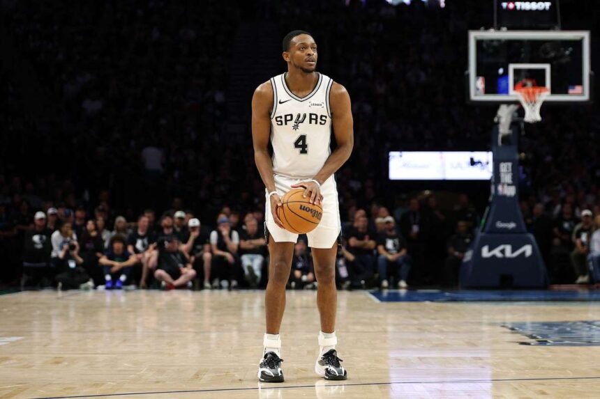 san antonio spurs ar putea pierde deaaron fox si dylan harper pentru meciul 3 din finala conferintei