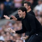 Andoni Iraola Ajunge la Anfield in Asteptarea de a Fi Numit Noul Manager Liverpool
