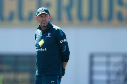 Antrenorul Socceroos Popovic isi extinde contractul pana in 2027 Cupa Asiei