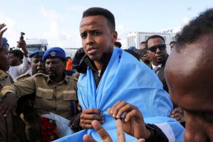 Cup World Infantino Sfatuie Ste Oameni Sa Relaxeze Din Cauza Referee ului Somali Care A Fost Refuzat La Intrare In SUA