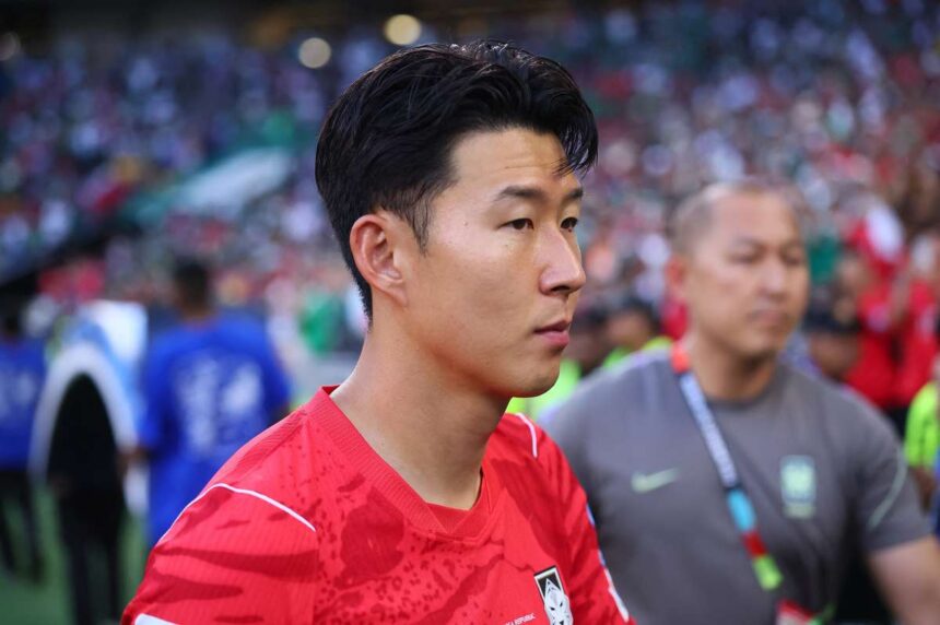 Hong Myungbo din Coreea de Sud spune ca Son a fost rezervat pentru a profita de o Africa de Sud epuizata
