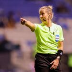 Istoria a fost facuta pe masura ce Bafana Bafana a aflat despre echipa de arbitri pentru meciul cu Cehia