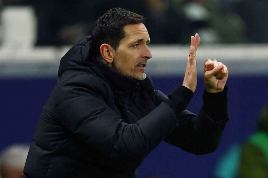 Lens numeste Dino Toppmoller ca nou manager pentru a l inlocui pe Pierre Sage