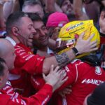Lewis Hamilton Castiga in Barcelona pentru a asigura prima victorie pentru Ferrari