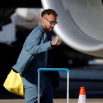 Neymar Recupereaza Bine Dupa Insolatie La Telina In Fata Cupelor Mondiale Din Brazilia