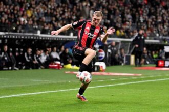 Rasmus Kristensen de la Eintracht Frankfurt se intorce la FC Midtjylland cu un contract de cinci ani