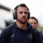 SpursAnuntaSemnareaLuiMartinDubravkaContinuandInceputulAgitatAlFereastreiDeTransferuri