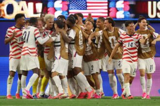 Statele Unite impresioneaza prin victorie impotriva Paraguay pentru a incepe Cupa Mondiala in stil