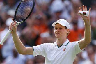 Wimbledon Sinner Depaseste frica pentru a invinge Kecmanovic in prima runda