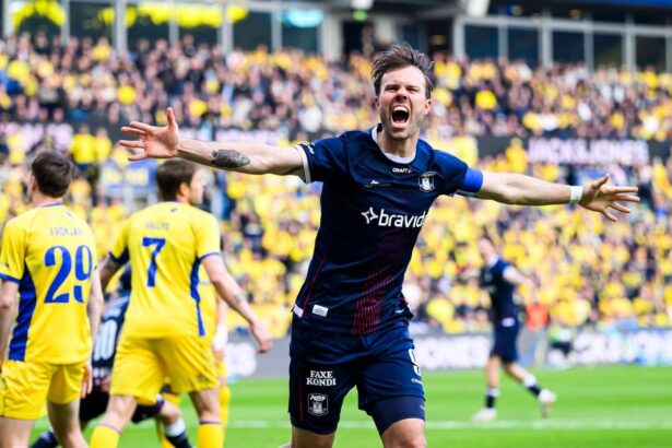 campionii danezi AGF se vor implica intr o competitie fierbinte cu rivalul Brondby pe teritoriu propriu in prima partida a noului sezon