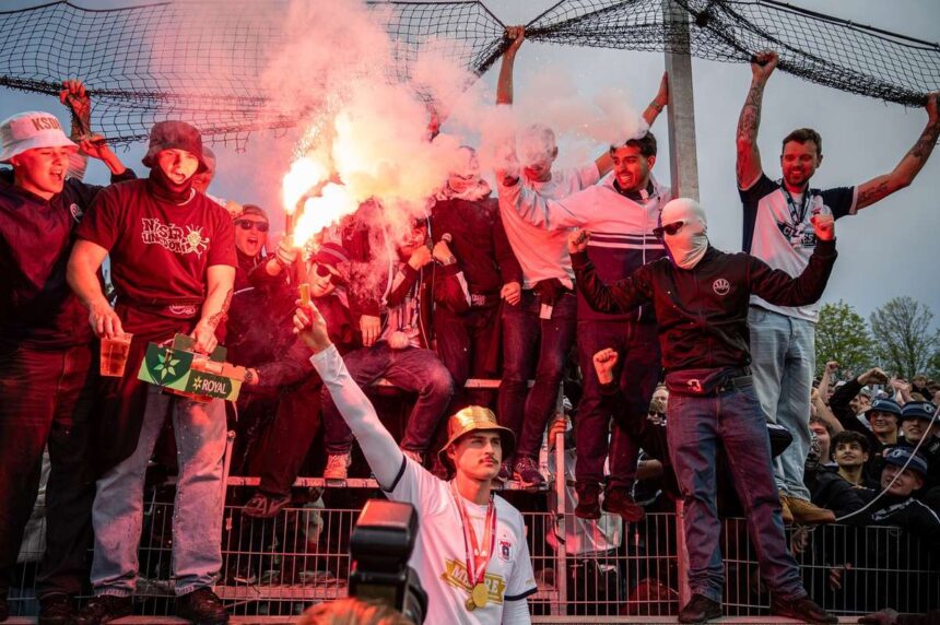 Atacantul german al AGF primeste suspendare de doua meciuri pentru celebrarea titlului danez cu focuri de artificii