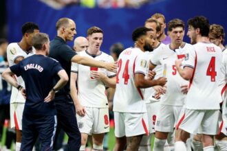 Jucatorii din Anglia se spune ca sunt uimiti de retragerea defensiva a lui Tuchel impotriva Argentinei