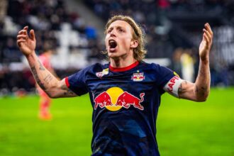 Jucatorul din mijloc promitator danez bidstrup s a alaturat lyon de la red bull salzburg