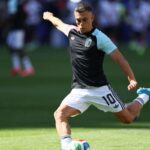 Leandro Trossard se transfera oficial de la Arsenal la Besiktas