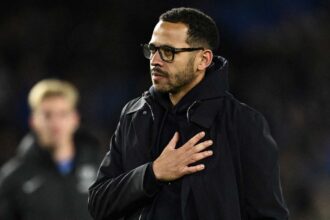 Liam Rosenior Nominalizat de Paris FC Pana in 2028