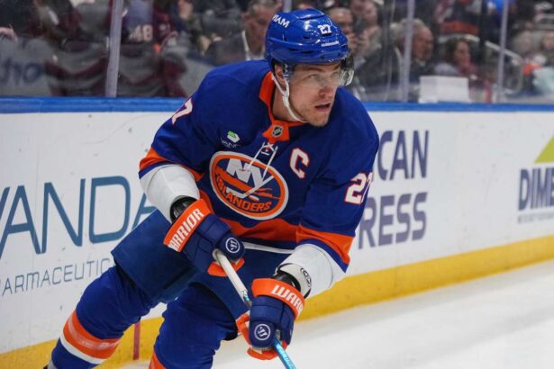 Mamut Semneaza Anders Lee la un Contract de Trei Ani 16.2 Milioane Dollar