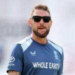 McCullum se va retrage ca antrenor al echipei de test a Angliei va continua in rolul de balon alb