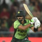 Pakistan inlocuieste Masood cu Babar ca capitan de test pentru tururile West Indies si England