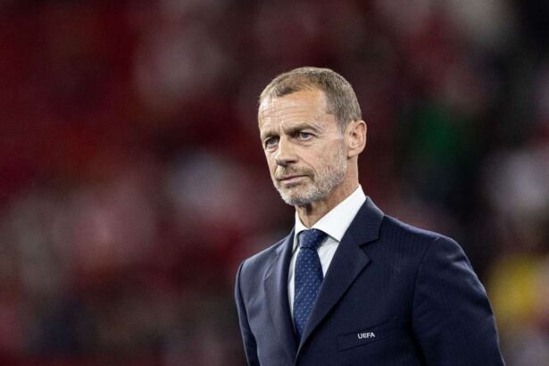 UEFA Membrii sa boicoteze Cupa Mondiala FIFA in unanimitate in protest impotriva planurilor de investitie