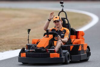 WebberRespingeSpeculatiilePrivindVerstappenInLoculLuiPiastriLaMcLarenDreptNonsense