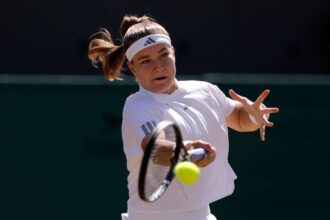 Wimbledon 2026 Muchova invinge Krejcikova pentru a asigura loc in sferturile de finala